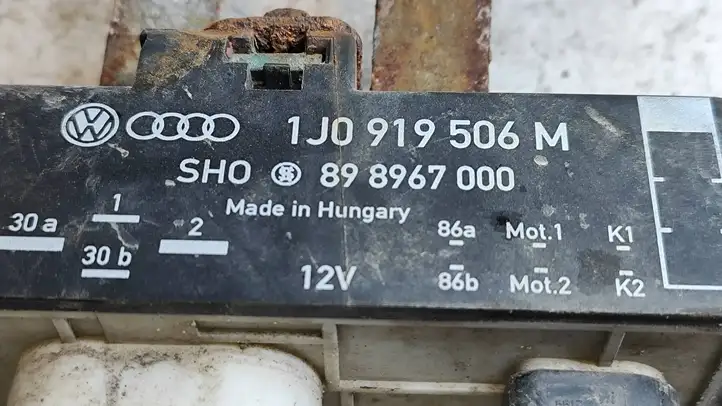 Skoda Fabia Mk1 (6Y) (1999 - 2007) 1J0919506M Реле вентилятора охлаждения — фото 2