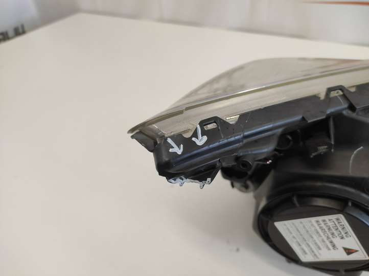 Honda CR-V (2009 - 2012)  331508WWG1 Передняя фара