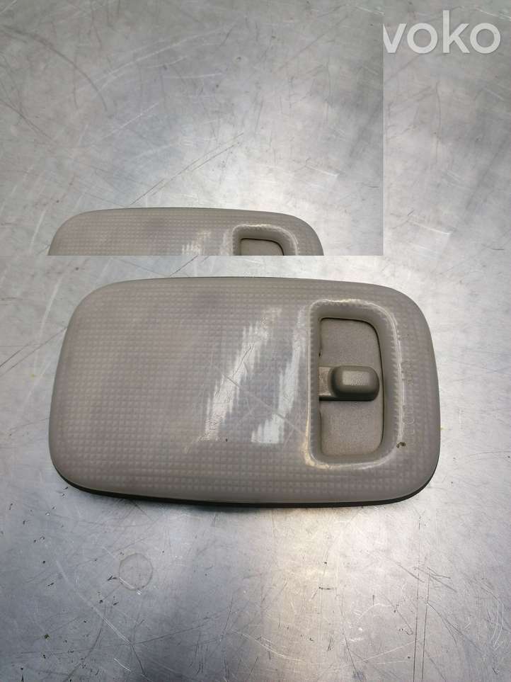 Toyota Prius (XW10) (1997 - 2003)  28676567 Задняя подсветка