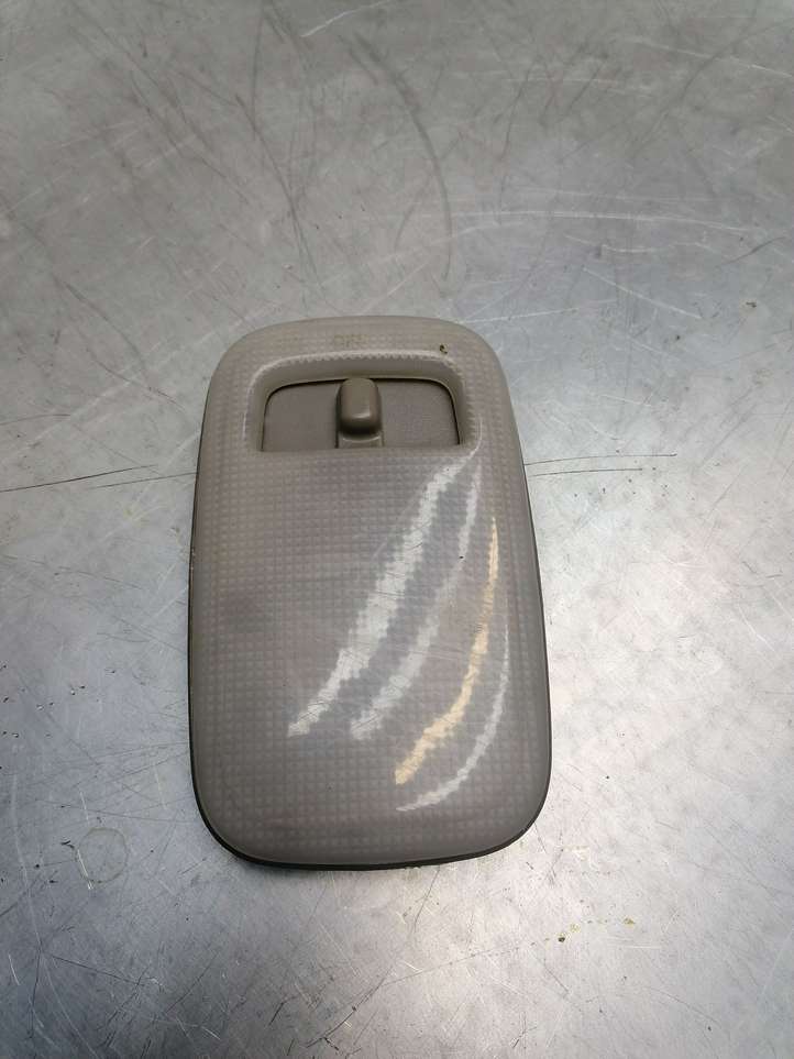 Toyota Prius (XW10) (1997 - 2003)  28676567 Задняя подсветка