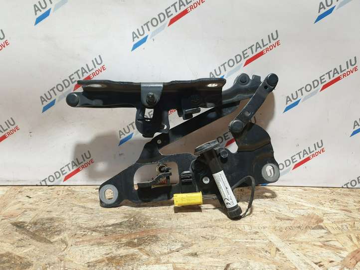 BMW 5 F10 F11 (2009 - 2016)  7249888 Петля (петли) капота