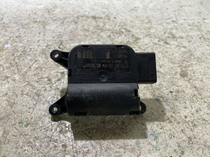 Volkswagen Golf V (2003 - 2009)  1K0907511C Двигатель задвижки потока воздуха