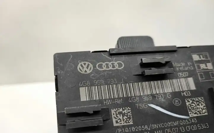 Audi A6 C7 (2011 - 2014) 4G8959793J Блок управления дверью — фото 3