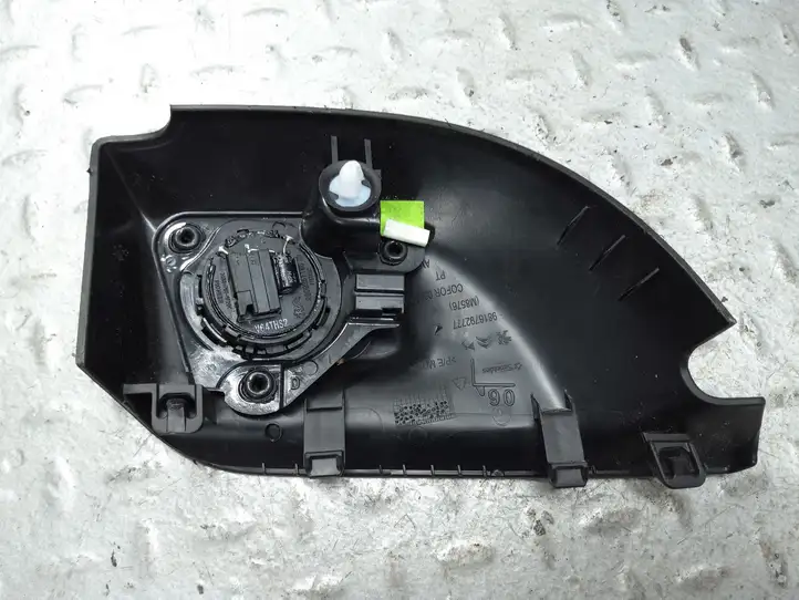 Citroen Berlingo (2018 - ) 9809351180 Динамики передних дверей — фото 4