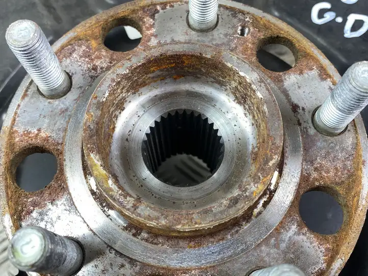 Hyundai Santa Fe (2018 - 2020)   Ступица