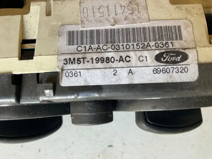 Ford Focus C-MAX (2003 - 2010)  3M5T19980AC Блок управления кондиционера воздуха / климата/ печки (в салоне)