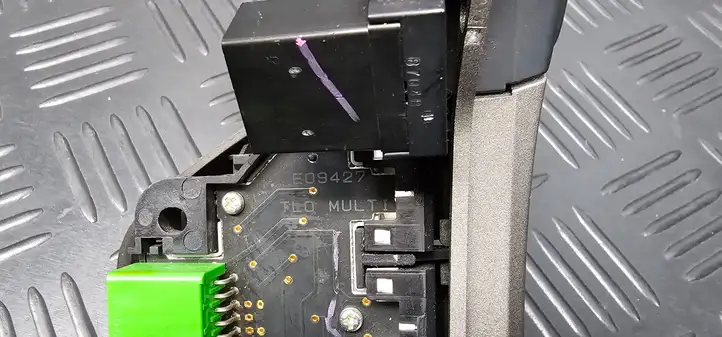 Honda Accord (2008 - 2016) E09427 Кнопки на рулевом колесе — фото 9