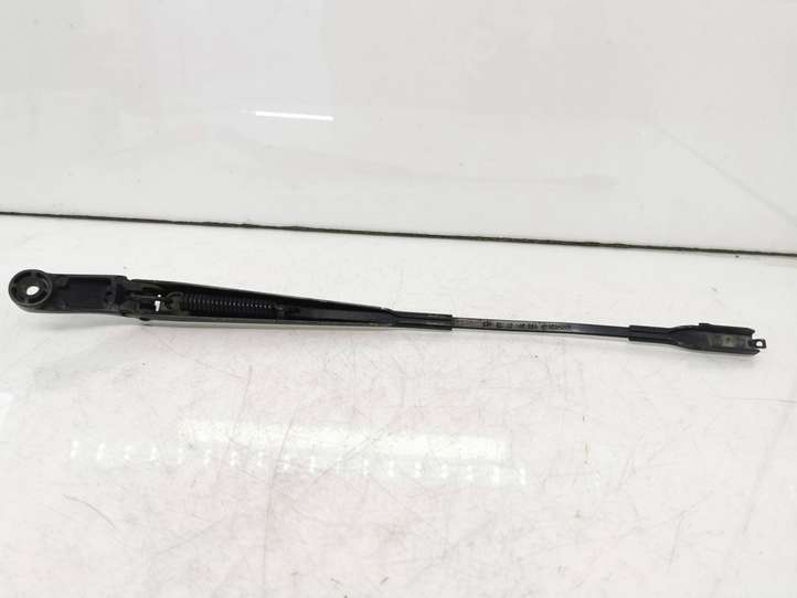 Opel Zafira (2006 - 2008)  13145564 Ножка стеклоочистителей лобового стекла