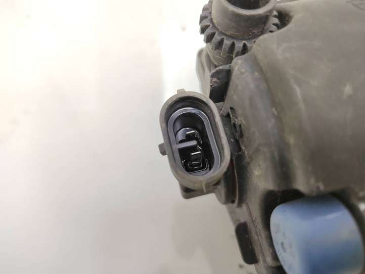 Toyota Auris 150 (2006 - 2012)  89210657 Передняя противотуманная фара