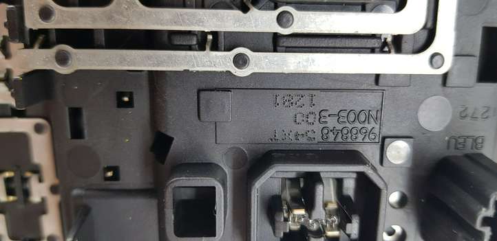 Peugeot 508 (2010 - 2014)  96884854XT Передняя подсветка