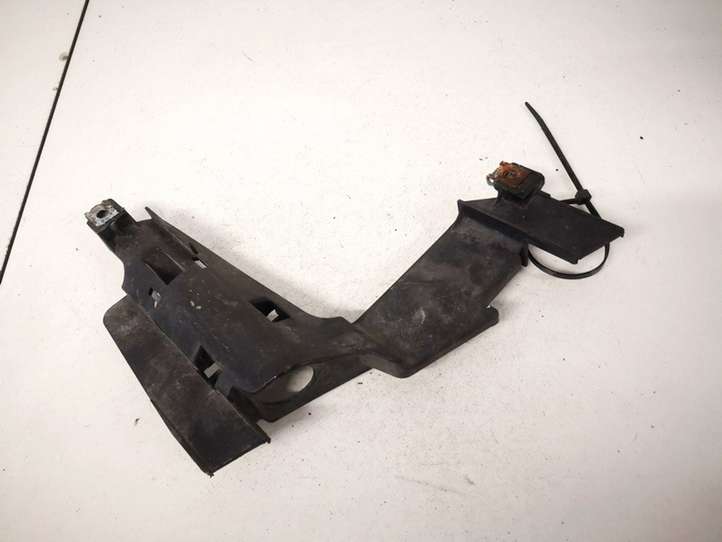 BMW 3 E46 (1998 - 2005)  1301073018 Держатель передней фары