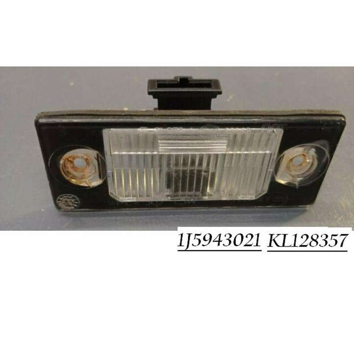 Volkswagen Golf IV (1998 - 2005)  1J5943021 Освещение номера