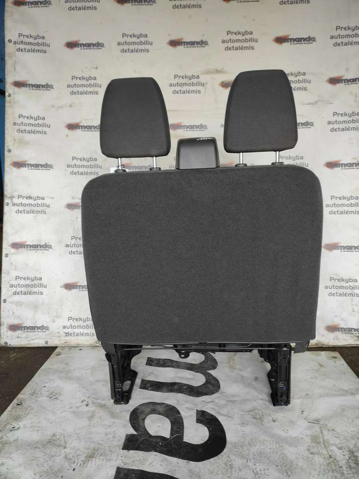 Ford Transit Custom (2014 - )   Переднее сиденье пассажира