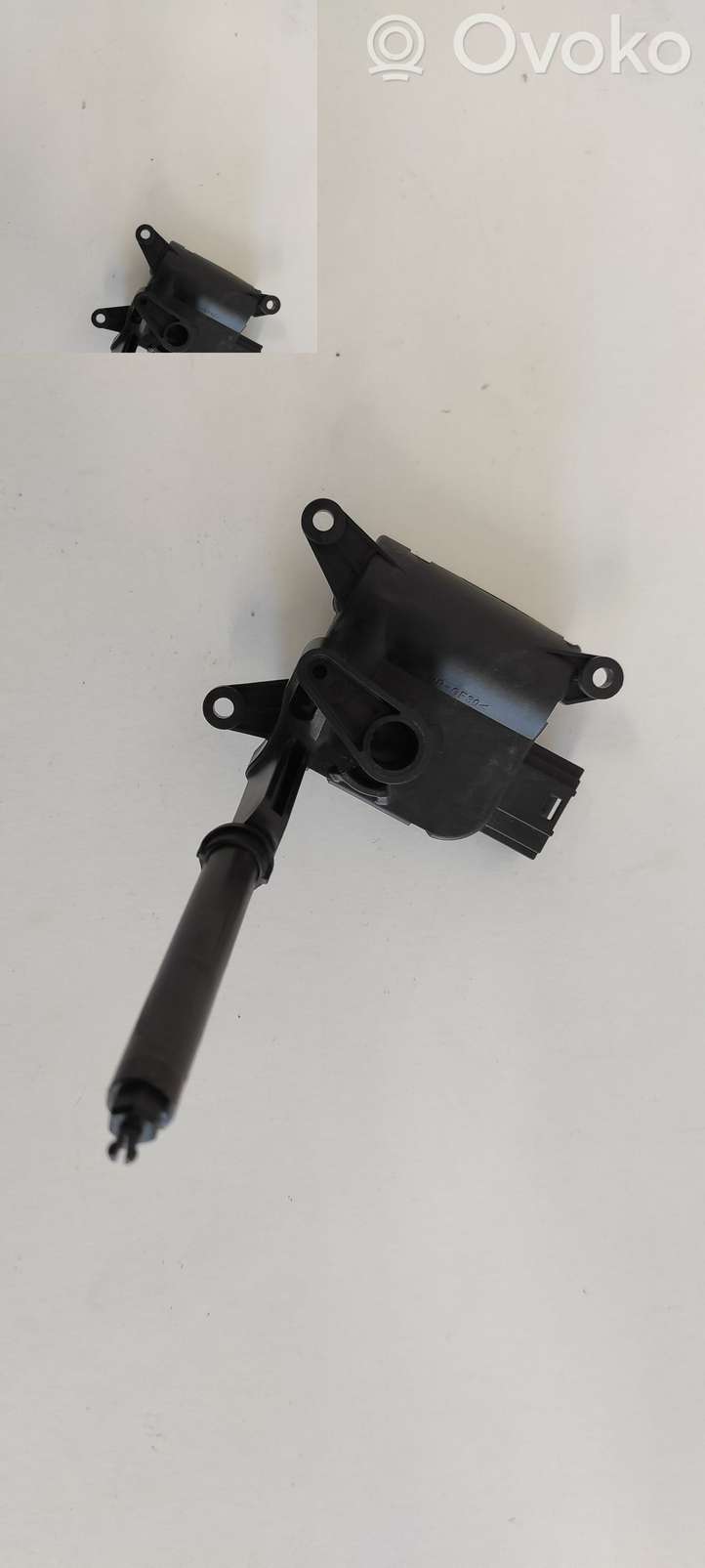 Volkswagen PASSAT B6 (2005 - 2010)  0132801370 Двигатель задвижки потока воздуха