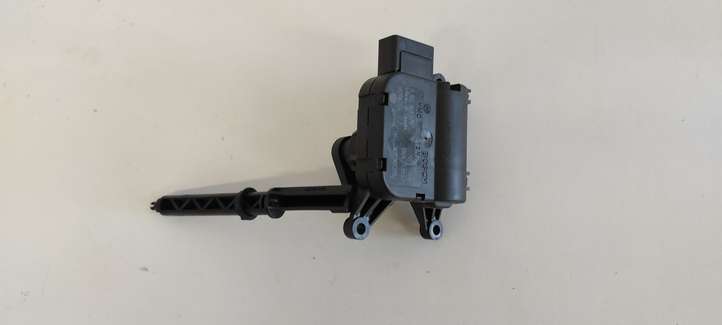 Volkswagen PASSAT B6 (2005 - 2010)  0132801370 Двигатель задвижки потока воздуха