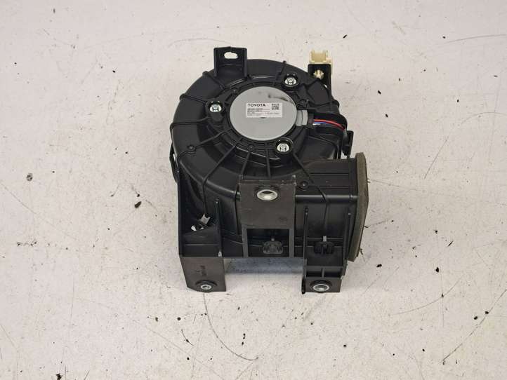 Toyota Yaris (2014 - 2019)  G923052040 Вентилятор печки