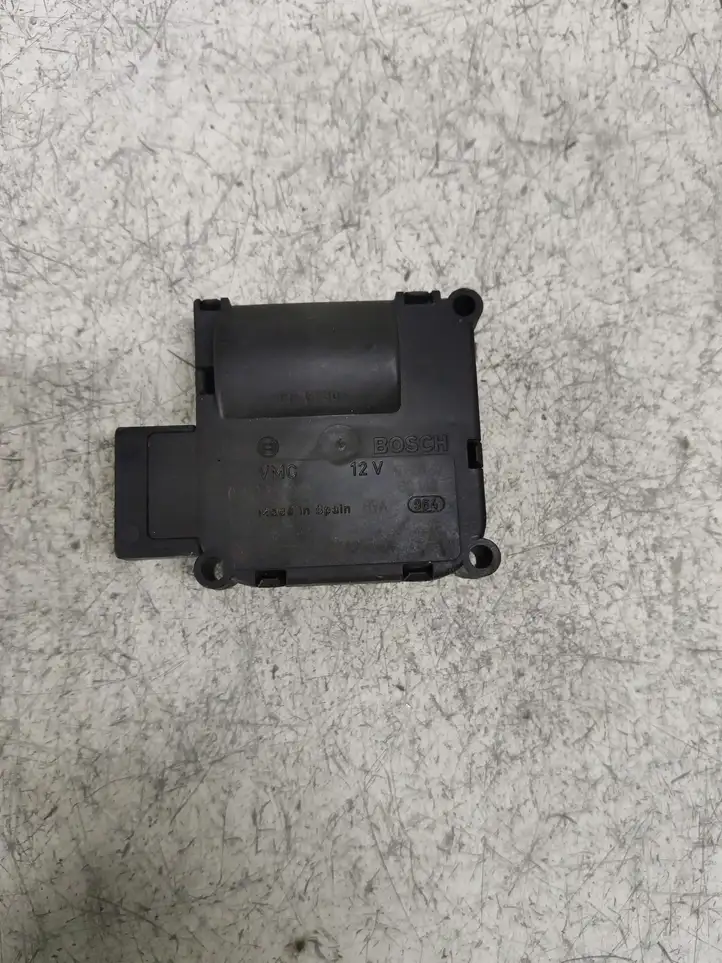 Audi A6 (2004 - 2008)  4F0820511A Двигатель задвижки потока воздуха