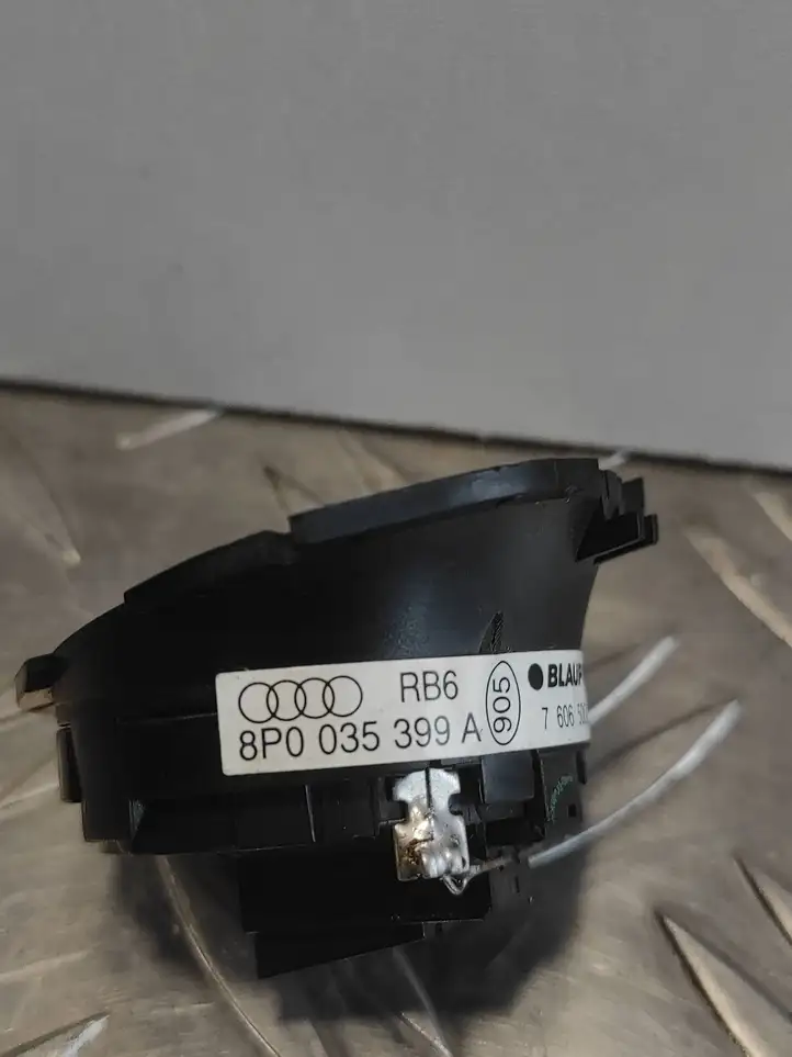 Audi A3/S3 8P (2004 - 2008) 8P0035399A Твитер передней двери — фото 3