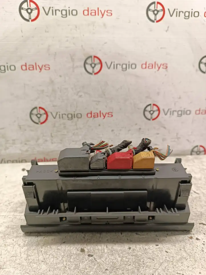 Audi A3/S3 8P (2004 - 2008)  8P0820043D Блок управления кондиционера воздуха / климата/ печки (в салоне)