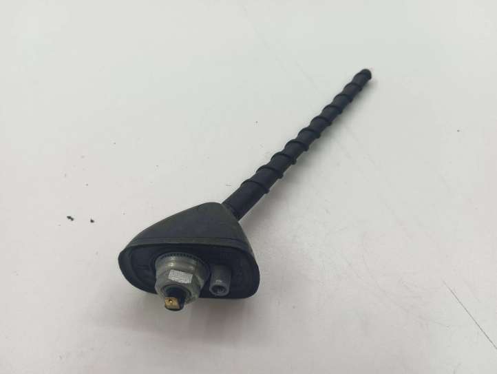 V300521E Hyundai i30 Radio antena