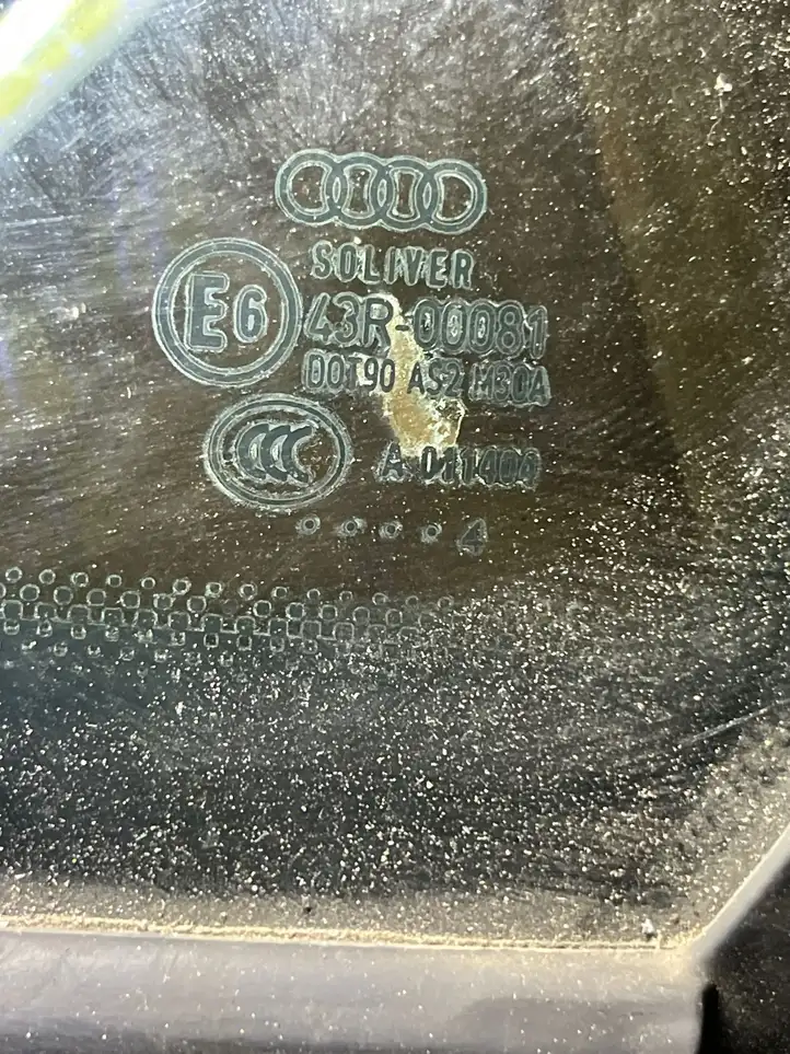 Audi A6 S6 C6 4F (2004 - 2008) Заднее боковое стекло — фото 2