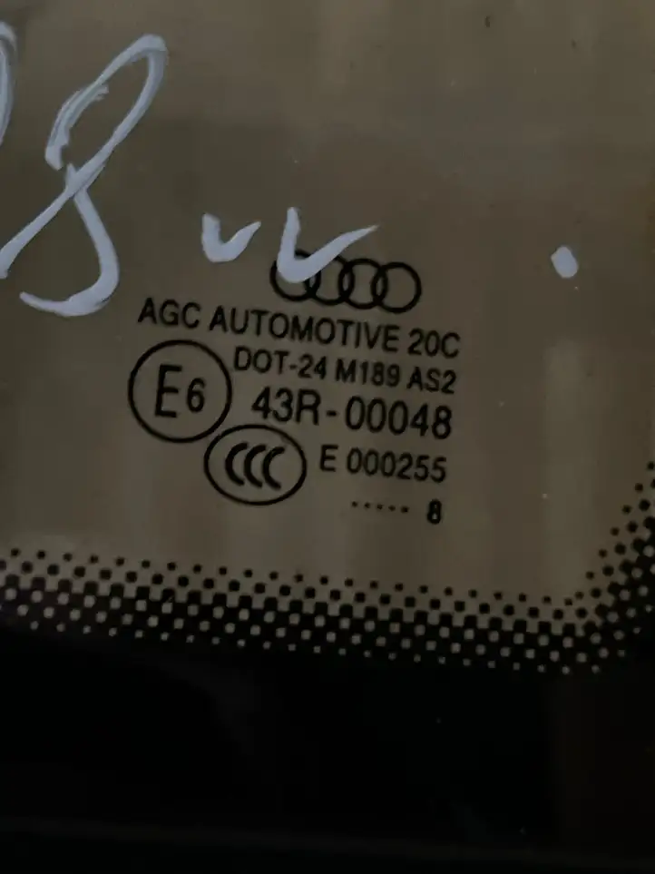 Audi A4 S4 B8 8K (2007 - 2011) Заднее боковое стекло — фото 2