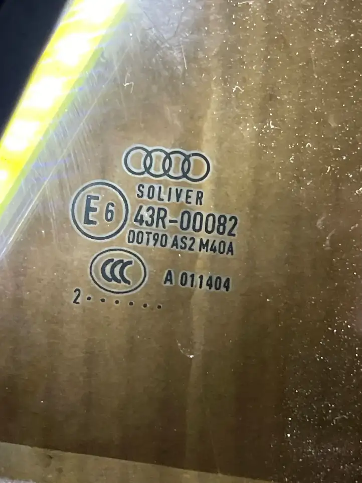 Audi A5 8T 8F (2007 - 2011) Стекло передней двери — фото 2