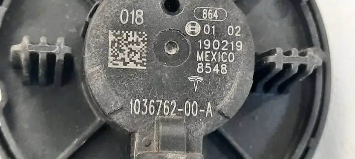 Tesla Model 3 (2017 - 2023) 103676200A Датчик удара SRS — фото 3