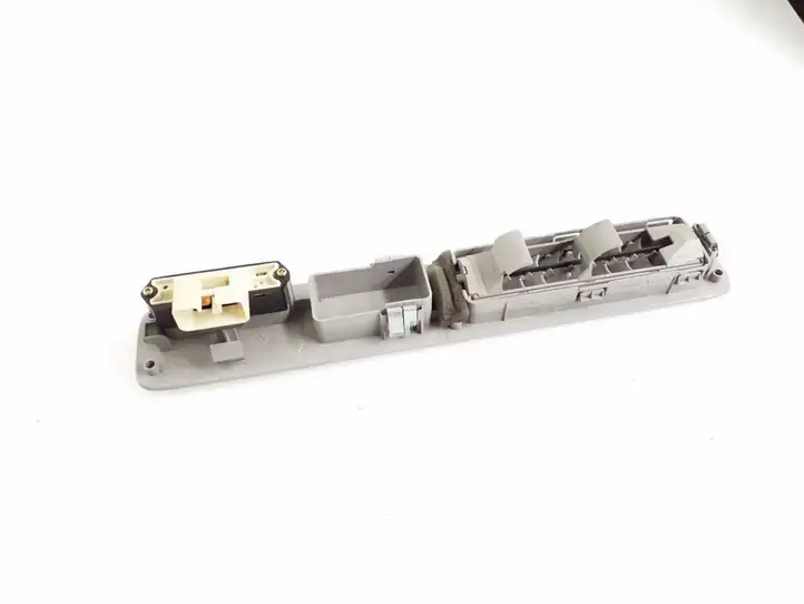 Toyota Avensis Verso (2001 - 2004) 239011D Кнопка кондиционера — фото 2