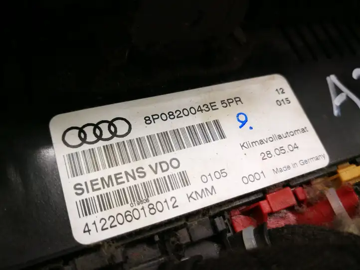 Audi A3/S3 8P (2004 - 2008) 8P0820043E Блок управления климат-контролем — фото 3