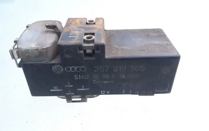 Volkswagen Sharan (2000 - 2003) 357919506 Реле вентилятора охлаждения — фото 2