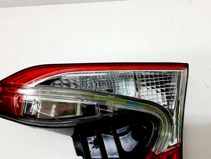 Toyota C-HR (2016 - 2022)  81580F401000 Задний фонарь в крышке багажника