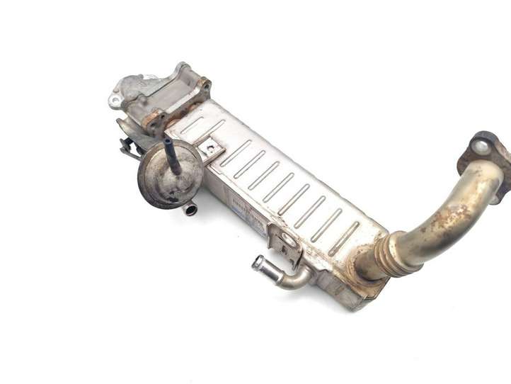 Toyota Hilux (2008 - 2011)  25601-30080 Клапан EGR