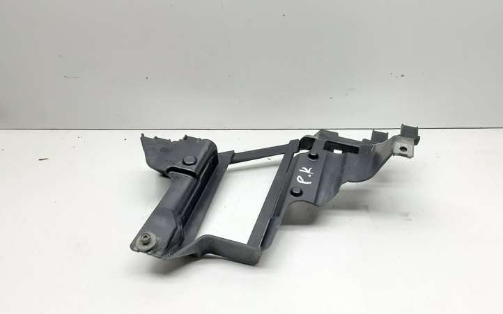 BMW X5 E53 (1999 - 2006)  224567 Держатель передней фары