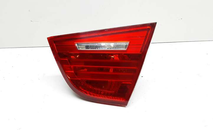 BMW 3 E90 E91 (2005 - 2012)  7289428 Задний фонарь в крышке багажника