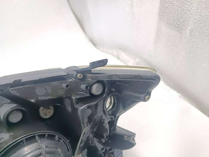 Subaru Impreza III (2008 - 2012)  1325590201 Передняя фара