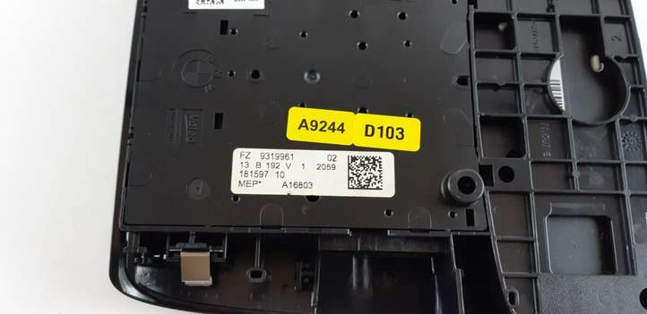 Xpeng G3 (2022 - )  9319961 Передняя подсветка
