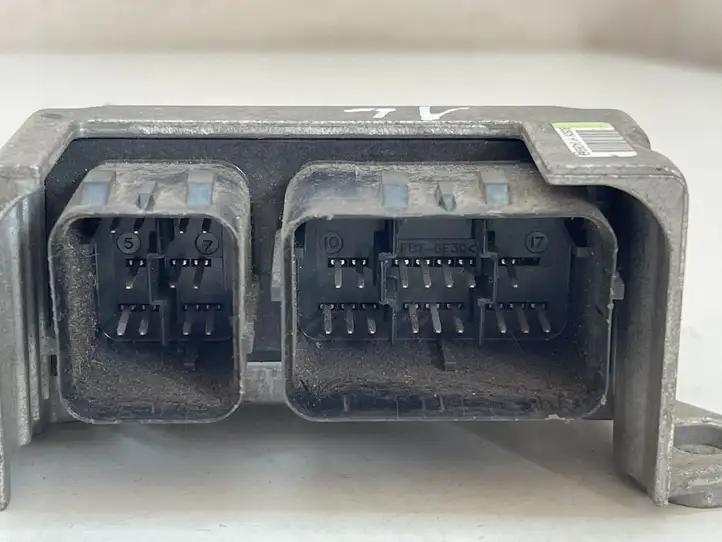 Ford Focus (1998 - 2004)  YS4T14B056BA Блок управления надувных подушек