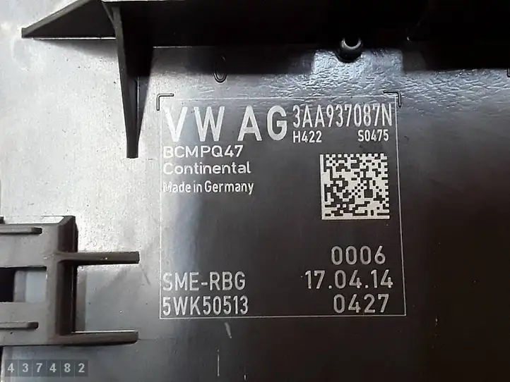 Volkswagen PASSAT B7 (2011 - 2014) 3AA937087N Модуль комфорта — фото 4