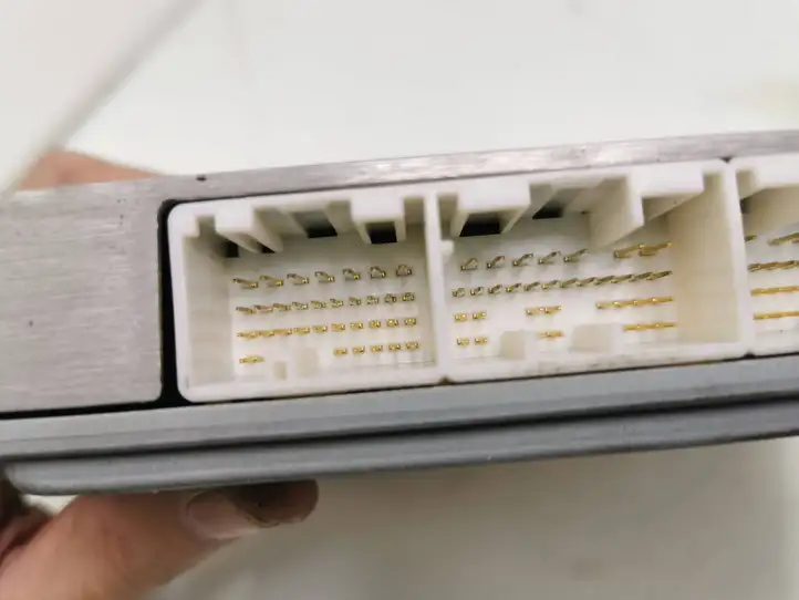 Toyota Avensis T250 (2006 - 2009)  8966105A52 Блок управления двигателя