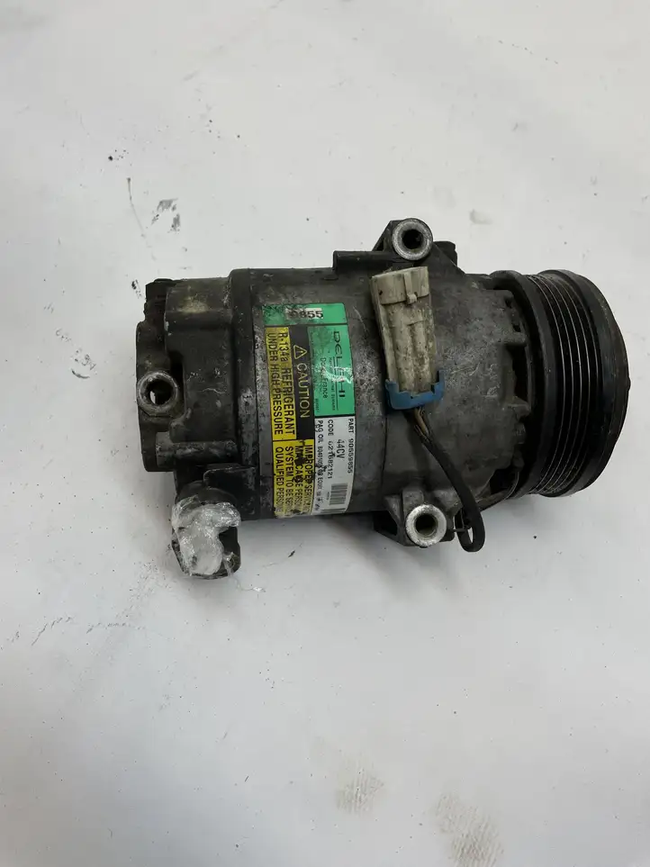 Opel Astra (1998 - 2004)  90559855 Компрессор (насос) кондиционера воздуха
