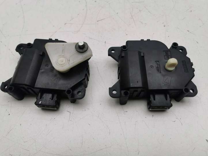 Honda Accord (2008 - 2016)  1138002380 Двигатель задвижки потока воздуха