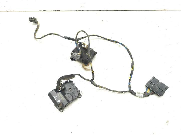 Kia Carnival (2006 - 2014)  H400730530C Двигатель задвижки потока воздуха
