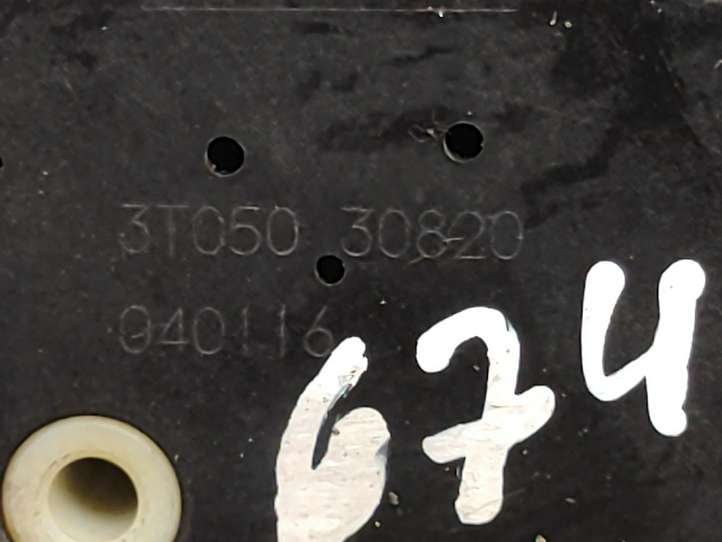 Nissan Almera Tino (2000 - 2006)  3C27030840 Двигатель задвижки потока воздуха