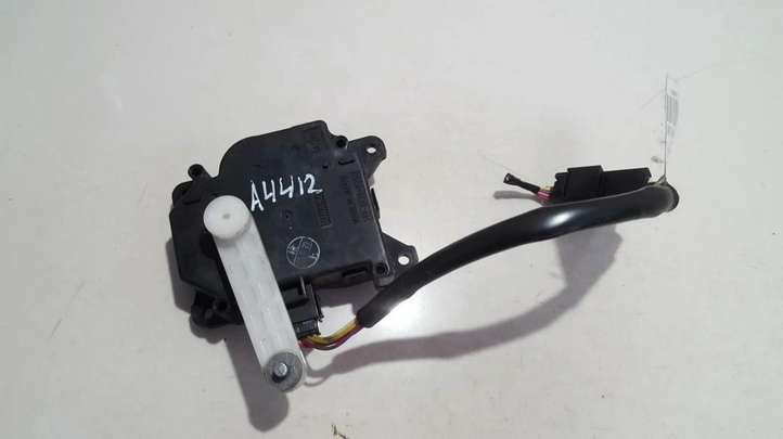 Toyota Avensis T250 (2003 - 2006)  MF2464700380 Двигатель задвижки потока воздуха