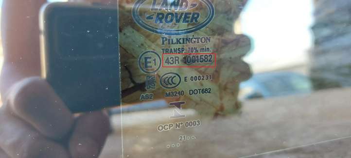 Land Rover Defender (2020 - )  43R001582 Заднее боковое стекло кузова