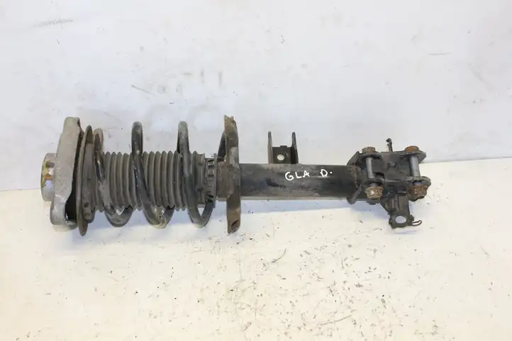 Mercedes-Benz GLA W156 (2013 - 2017)  A1563208213 Передний амортизатор с пружиной