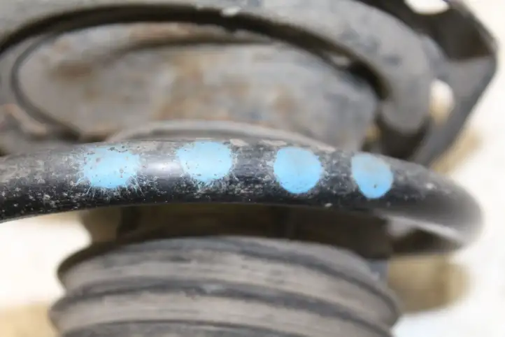 Mercedes-Benz GLA W156 (2013 - 2017)  A1563208213 Передний амортизатор с пружиной