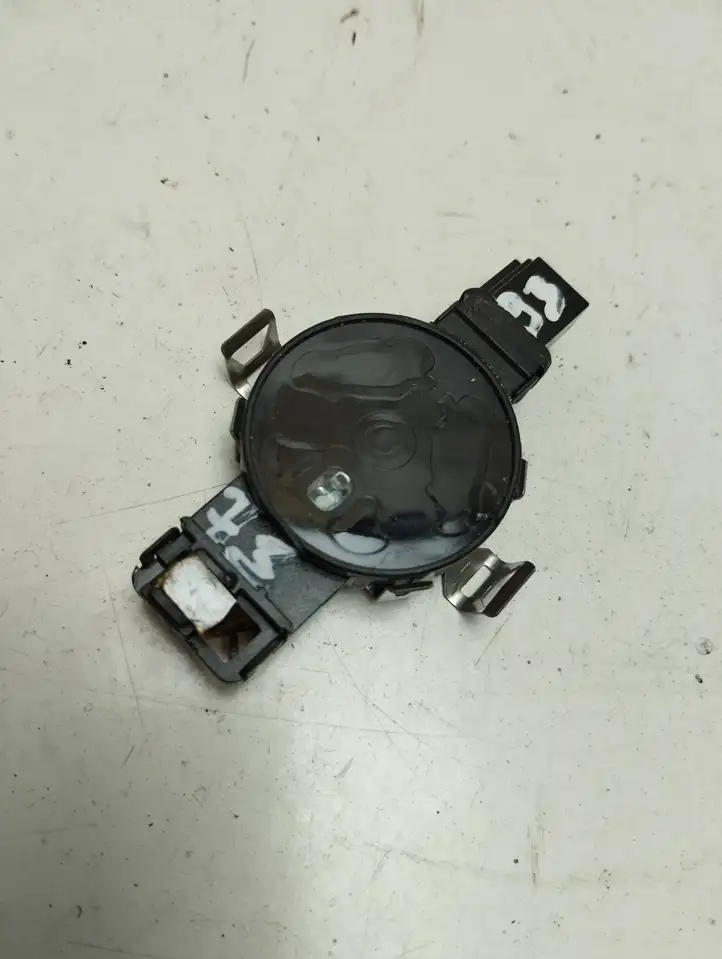 Audi A8 (2013 - 2017)  810955547A Датчик дождя