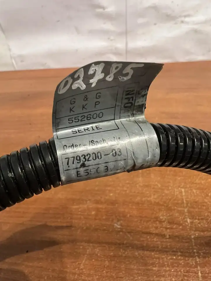 BMW X5 E70 (2006 - 2013) 779320003 Прочая электропроводка — фото 4